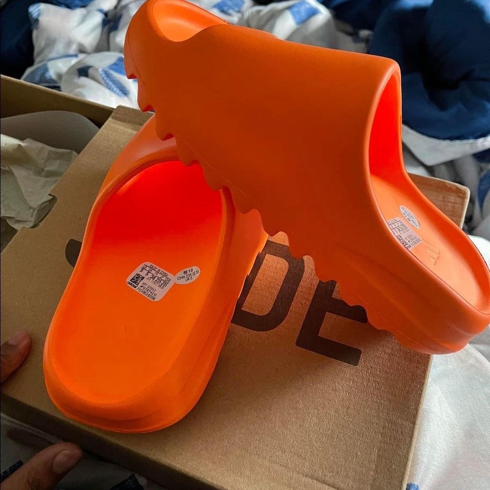Yeezy Slides